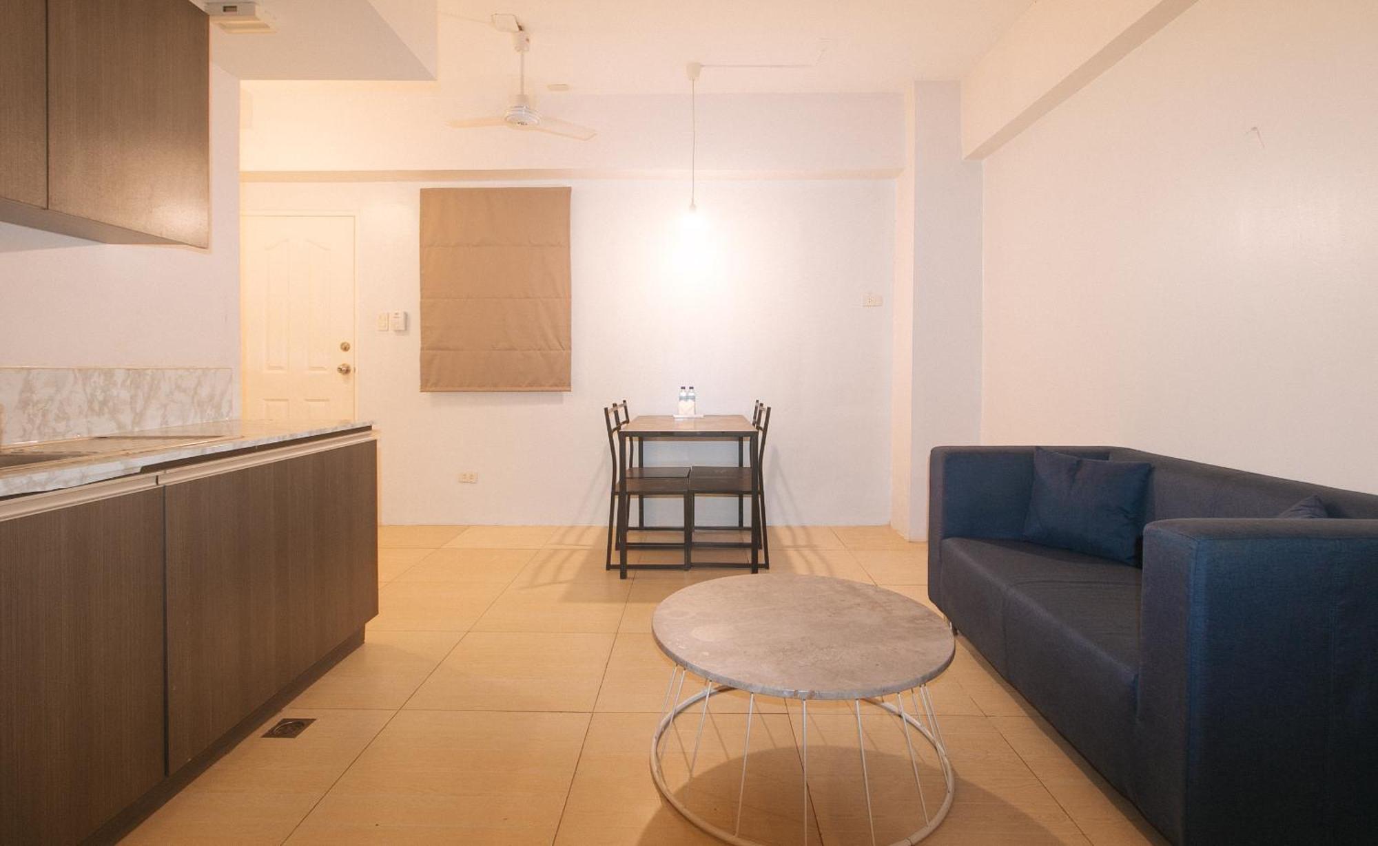 59 Xavierville By Reddoorz Cubao Exterior photo